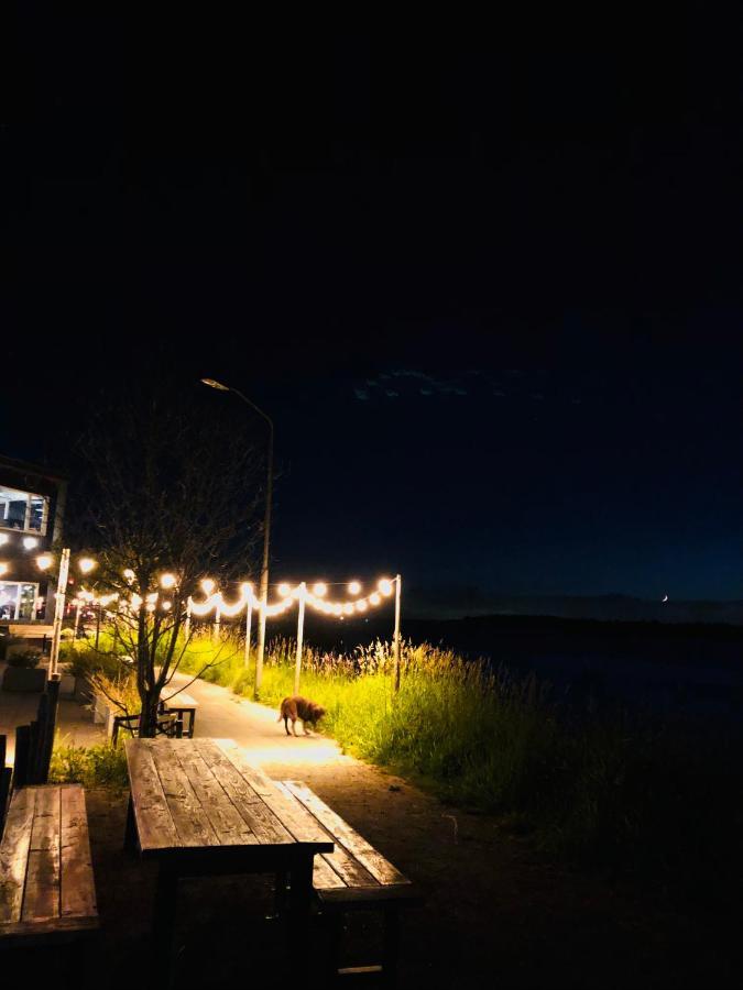 Bed And Breakfast De Biesbosch - In 'T Riet Drimmelen Exterior foto